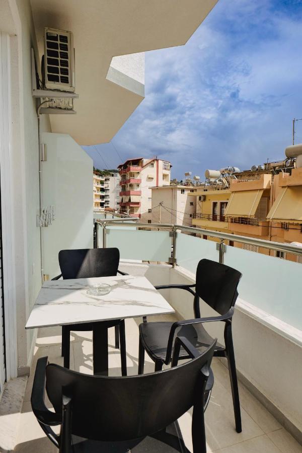 Eden Suites & Apartments Sarandë 外观 照片